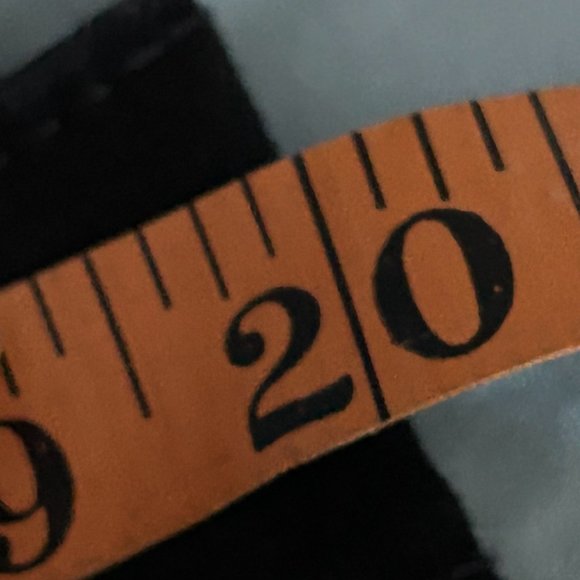 Style & Co. Black Curvy Skinny Leg Jeans -size 16 - Picture 8 of 10